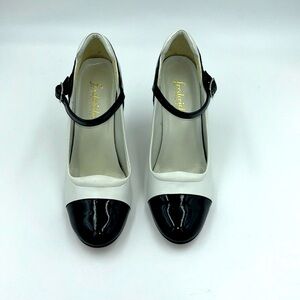 Fredericks of Hollywood Mary Jane Heels